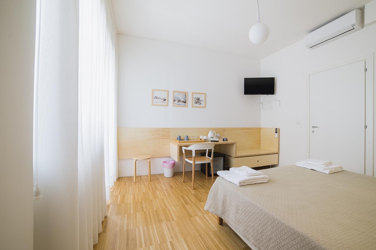 Le Stanze Di Piazza Dei Martiri Bed and Breakfast Napoli Eksteriør billede