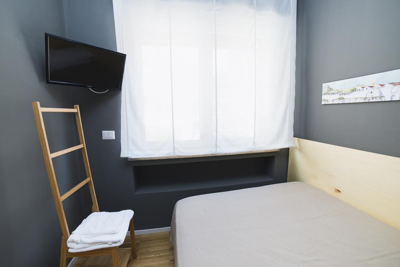 Le Stanze Di Piazza Dei Martiri Bed and Breakfast Napoli Eksteriør billede