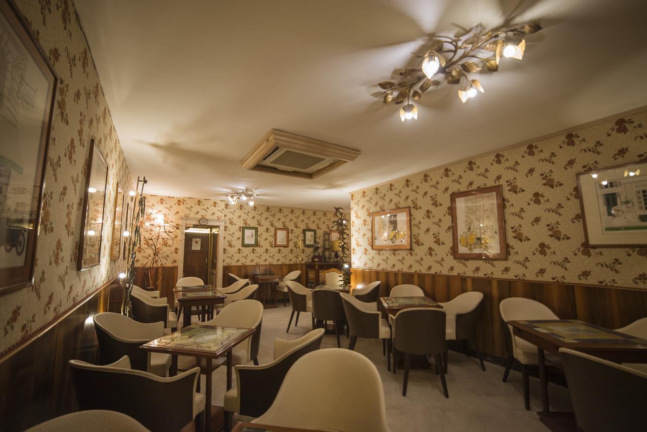 Le Stanze Di Piazza Dei Martiri Bed and Breakfast Napoli Eksteriør billede