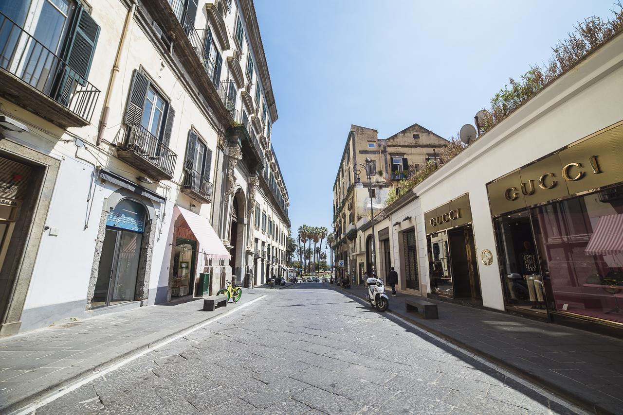 Le Stanze Di Piazza Dei Martiri Bed and Breakfast Napoli Eksteriør billede