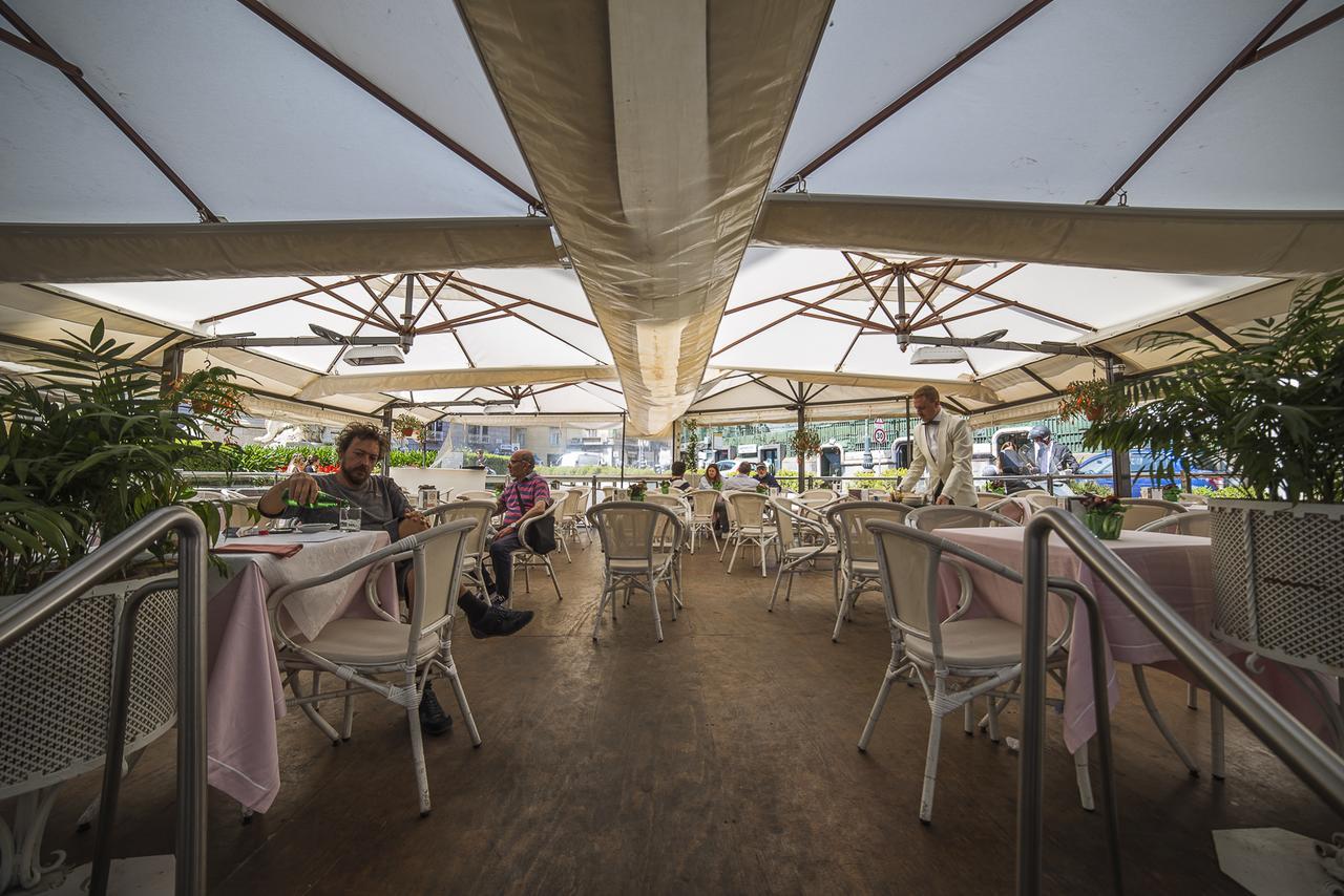 Le Stanze Di Piazza Dei Martiri Bed and Breakfast Napoli Eksteriør billede